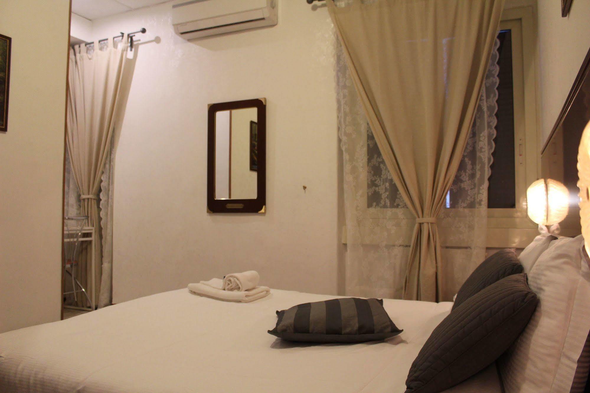 Galleria Frascati Rooms And Apartment Εξωτερικό φωτογραφία