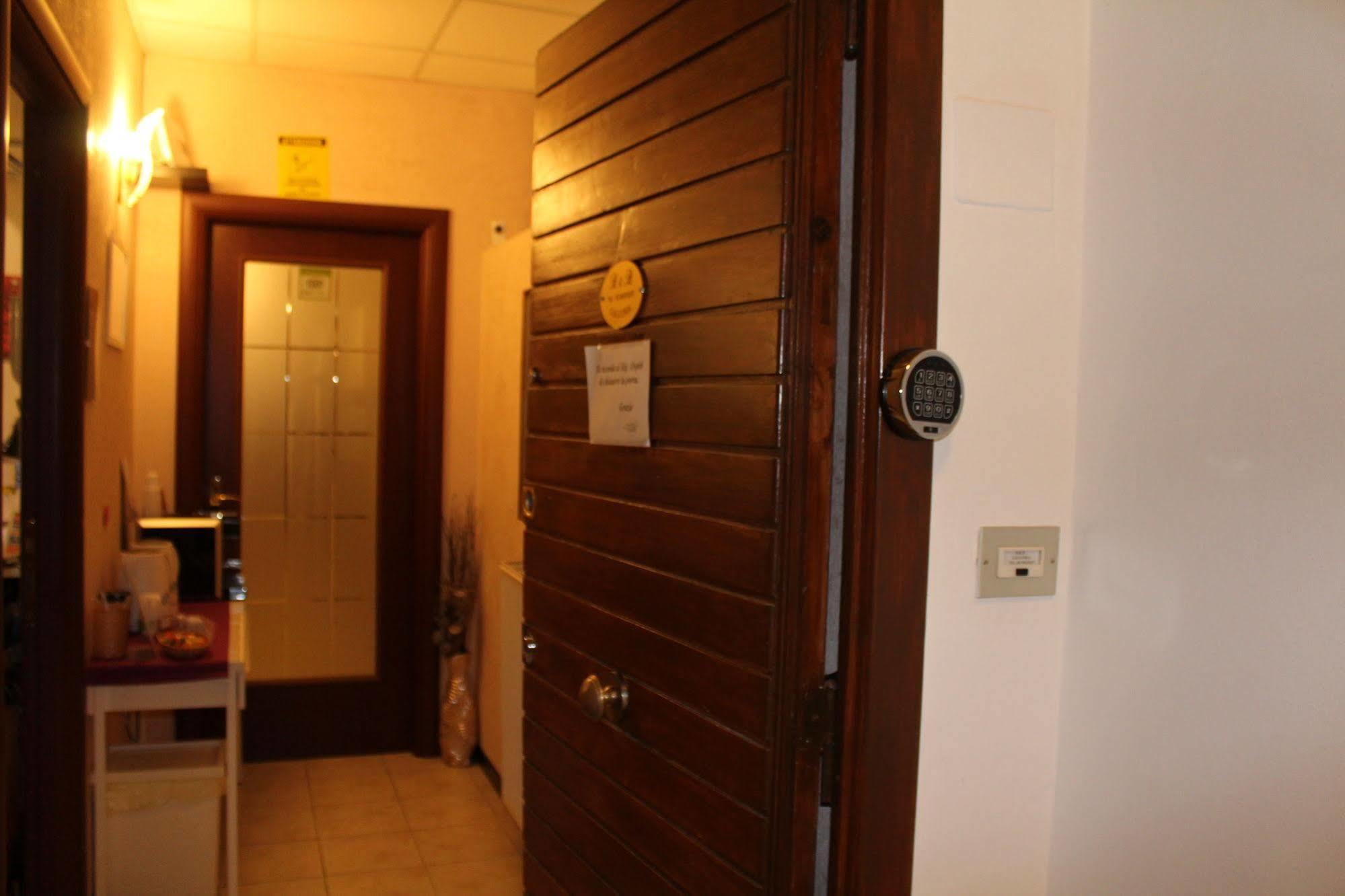 Galleria Frascati Rooms And Apartment Εξωτερικό φωτογραφία